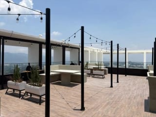 Apto en renta en ANDARES z12 — Apartamento en Alquiler en Andares Doce, Zona 12, Guatemala, Ciudad — miniatura 1 de 6