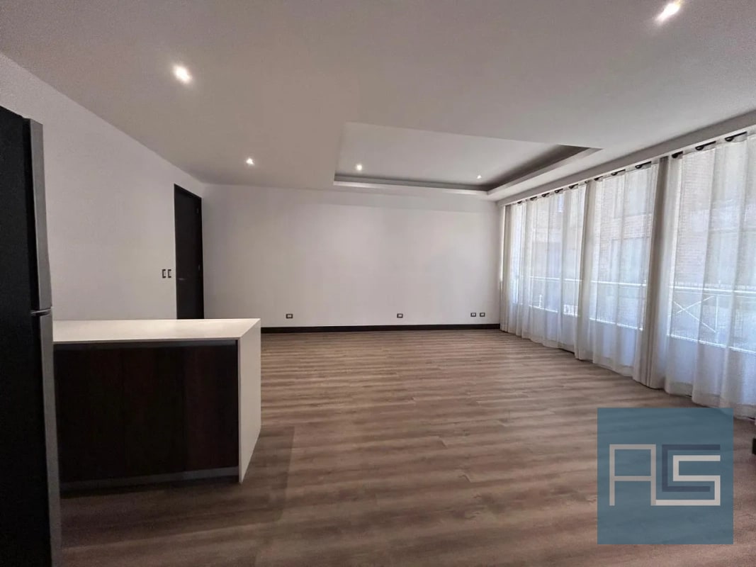 Amplio apartamento en renta de 2 hab en zona 10 - 3