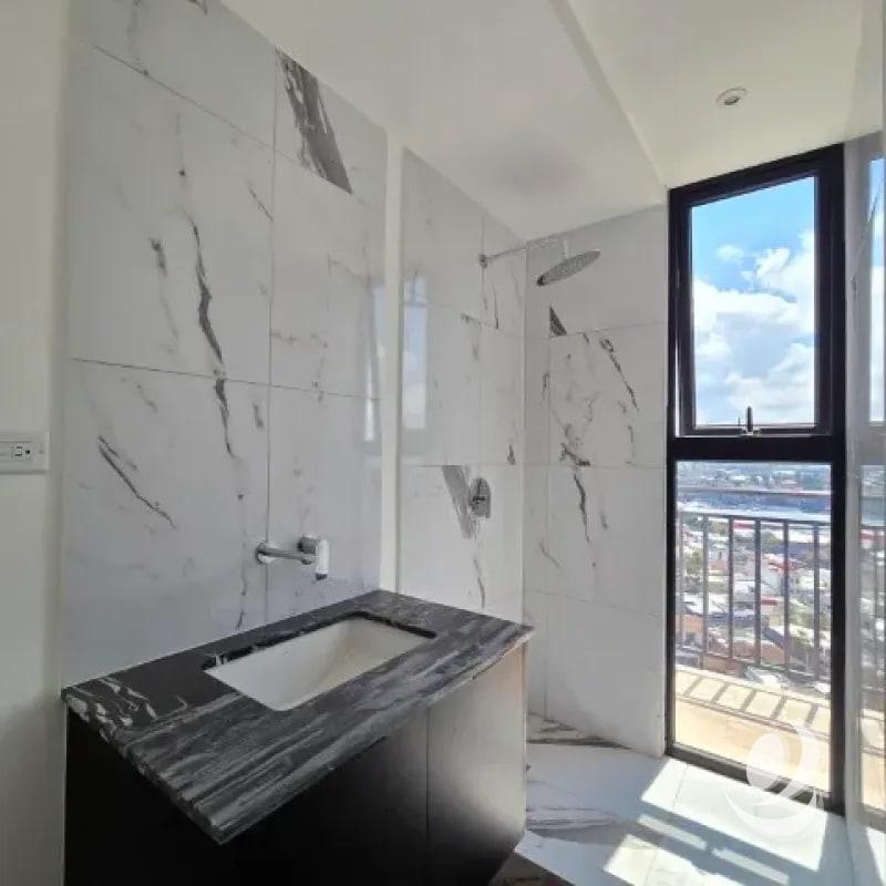 🏢 Apartamento en renta - 3