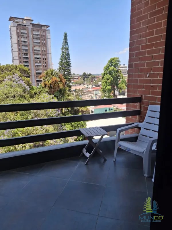 RENTA DE APARTAMENTO AMUEBLADO EN ZONA 10 - 9