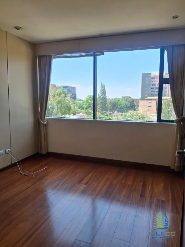 RENTA DE APARTAMENTO AMUEBLADO EN ZONA 10 - 8