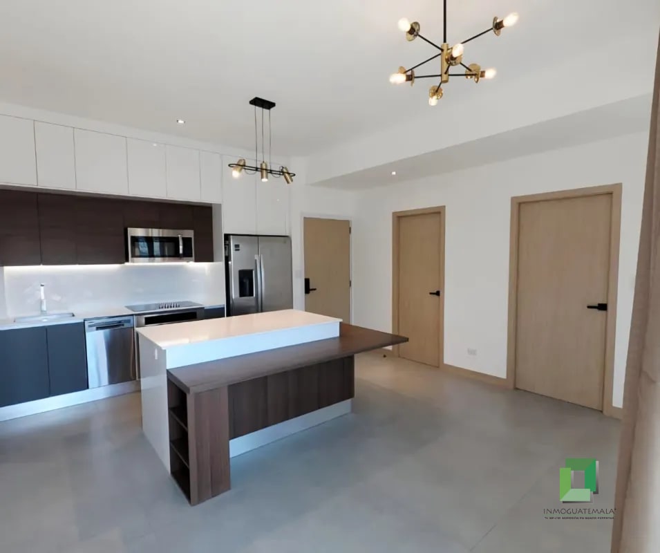 Apartamento en Renta zona 10 - 1