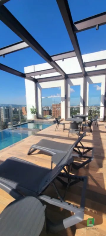 Apartamento en Renta zona 10 - 2