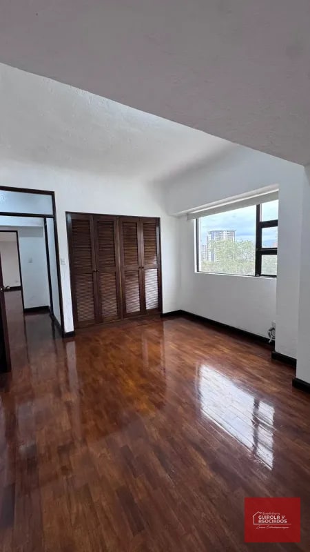 APARTAMENTO EN ALQUILER EN ZONA 15 VHI 015APTOADZ15 - 15