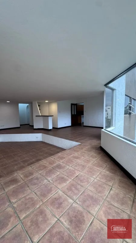 APARTAMENTO EN ALQUILER EN ZONA 15 VHI 015APTOADZ15 - 3