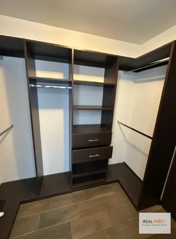 Apartamento en Renta en Zona 10 – Edificio Verona! - 6