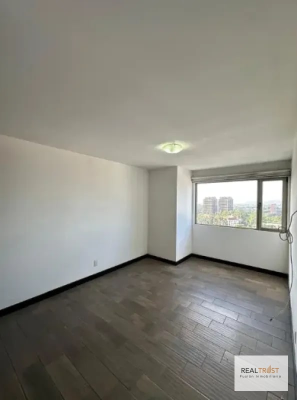 Apartamento en Renta en Zona 10 – Edificio Verona! - 12