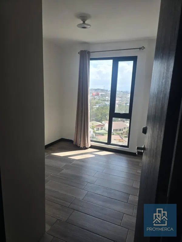 Apartamento en Venta, Edificio Viró, Zona 11 Mariscal - 3