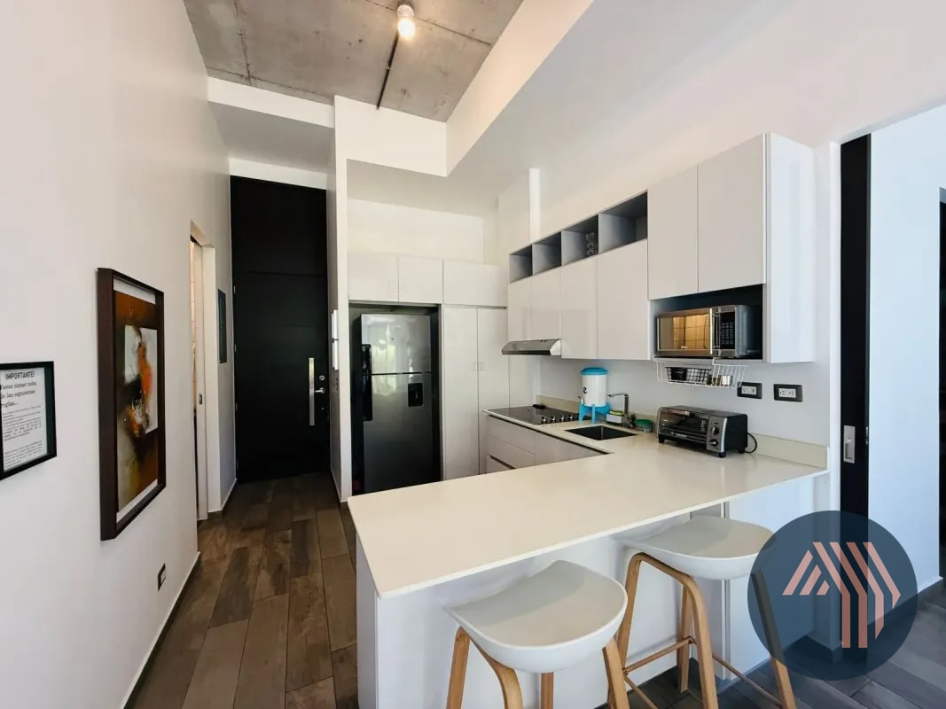 VENTA DE MODERNO APARTAMENTO DE PRIMER NIVEL - SHIFT CAYALÁ, ZONA 16 - 10