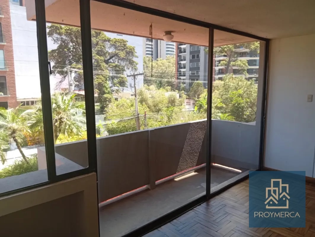 Apartamento en Alquiler, Edificio Vista Real, Zona 10 - 11