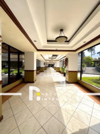 ALQUILO APARTAMENTO EN PRIMER NIVEL ZONA 10 OAKLAND — Apartamento en Alquiler en Milenia, Zona 10, Guatemala, Ciudad — miniatura 9 de 17