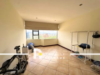 ALQUILO APARTAMENTO EN MILENIA OAKLAND ZONA 10 — Apartamento en Alquiler en Milenia, Zona 10, Guatemala, Ciudad — miniatura 3 de 14