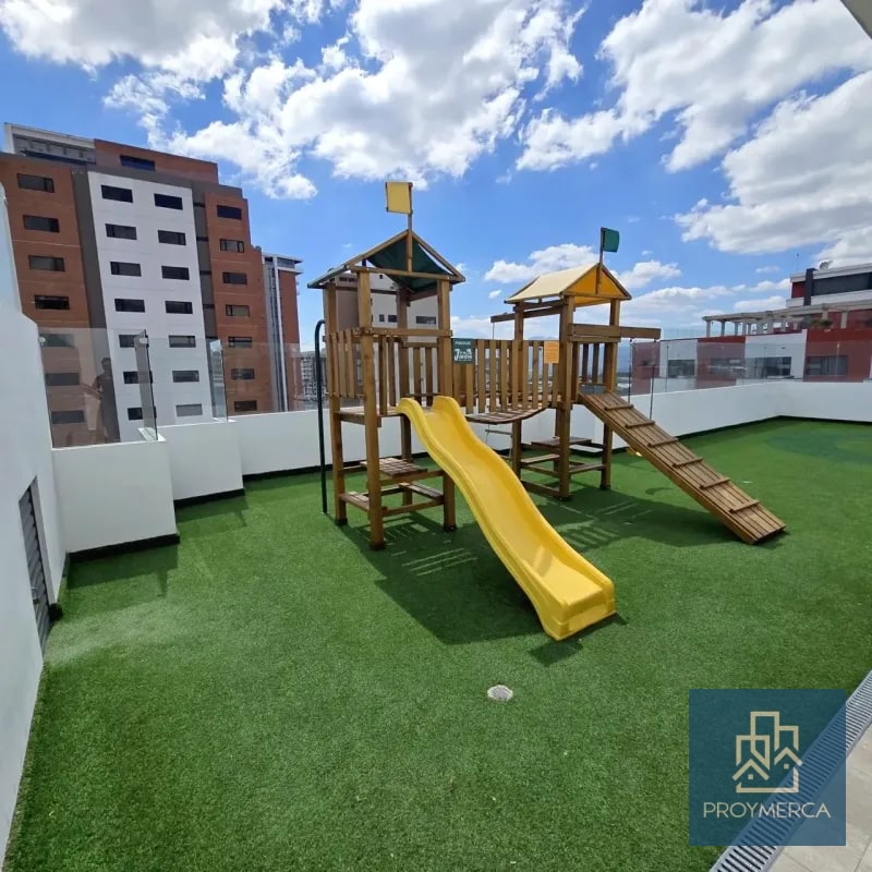 Apartamento en venta, Edificio Torre Quarto, Zona 14 - 3