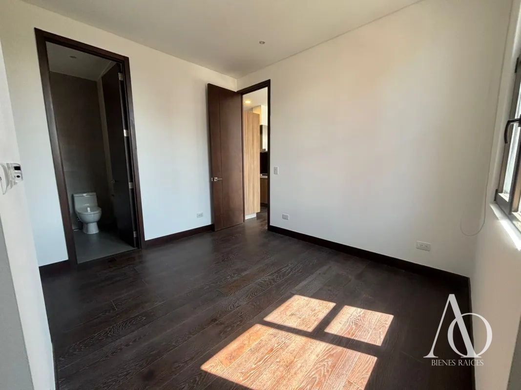 Apartamento en Alquiler / Venta Edificio Echo, zona 14 N7 / EN DIRECTO 02 T2 - 7