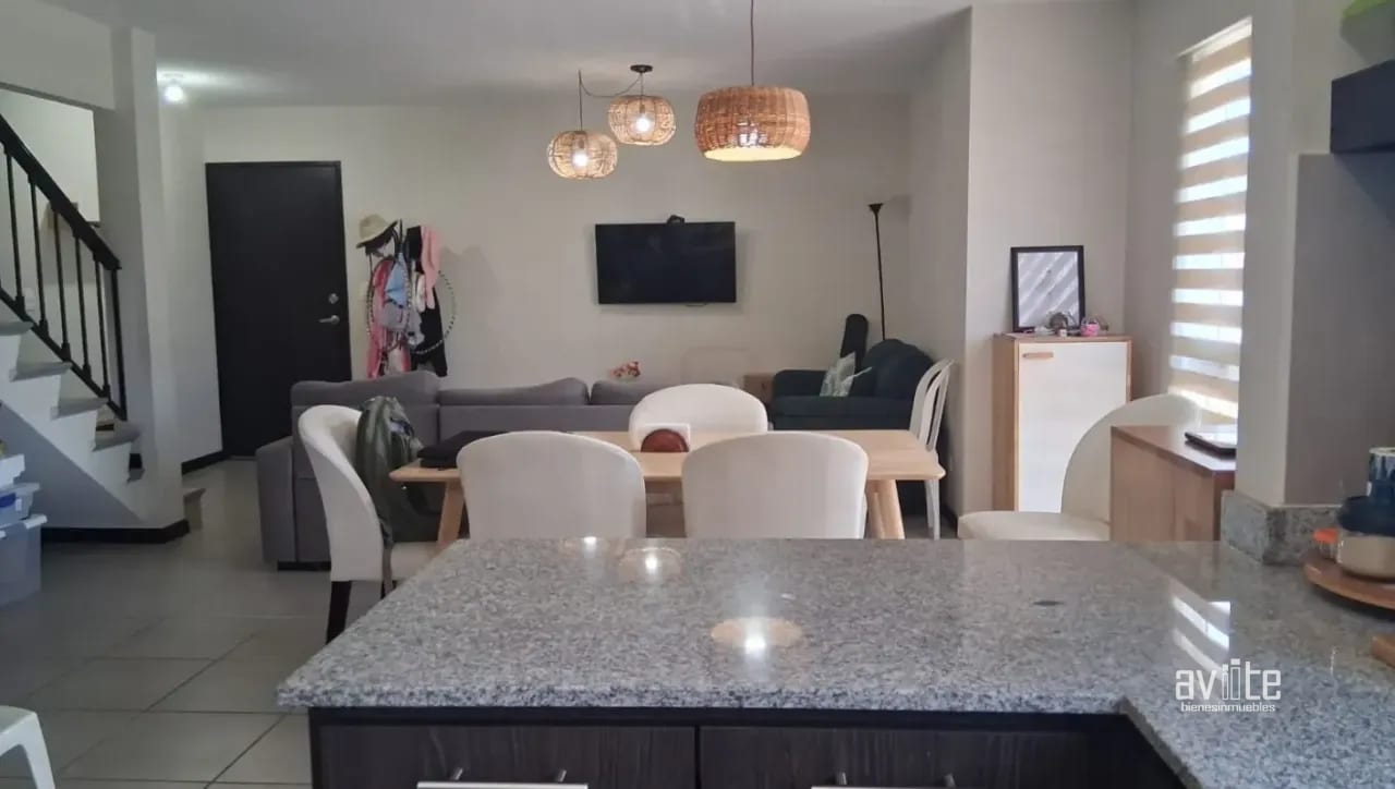 Condado Naranjo en Alameda Norte, Coruña.    Q1,750,000 negociables. — Apartamento en Venta en Condado Naranjo, Zona 4 Mixco, Guatemala, Ciudad — foto 4 de 9