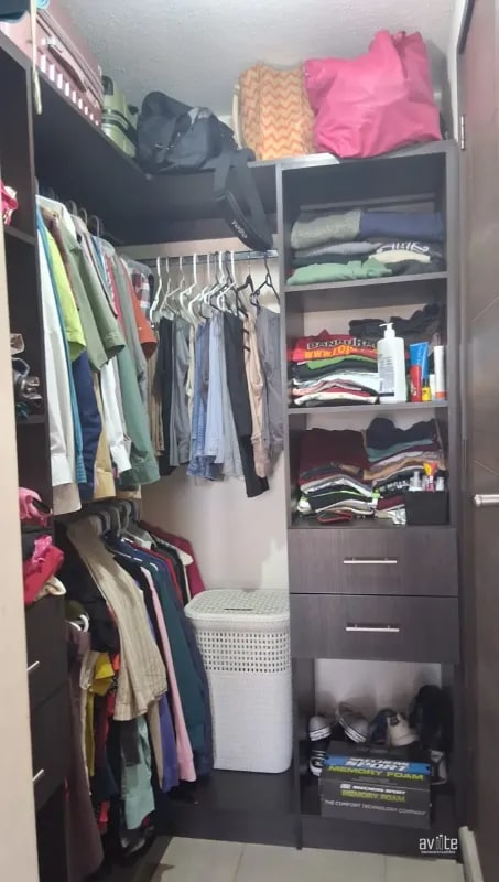 Condado Naranjo en Alameda Norte, Coruña.    Q1,750,000 negociables. - 6