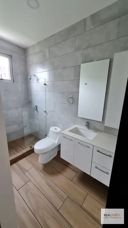 RENTO APARTAMENTO EN ZONA 15 VISTA HERMOSA 1 - 4