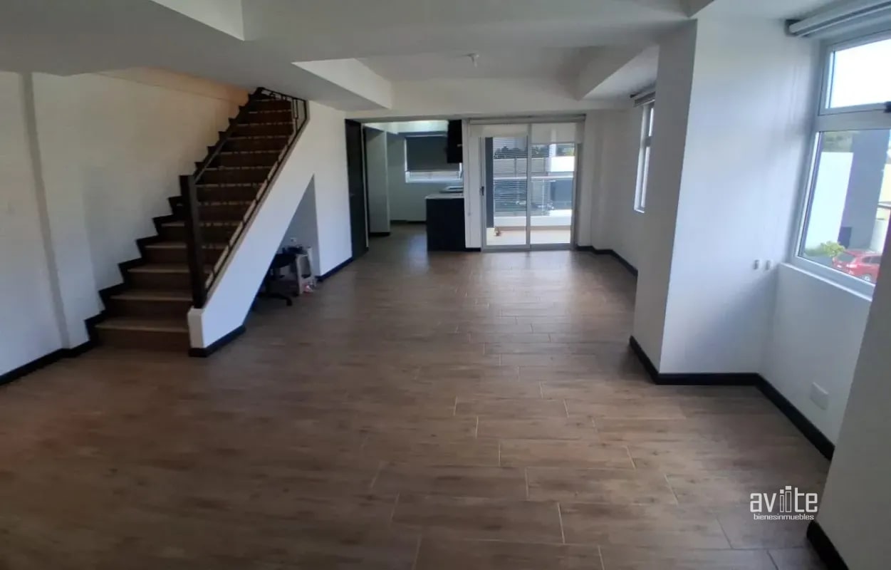 Condado Naranjo, Villa para estrenar Q1,850,000 más impuestos negociable - 2