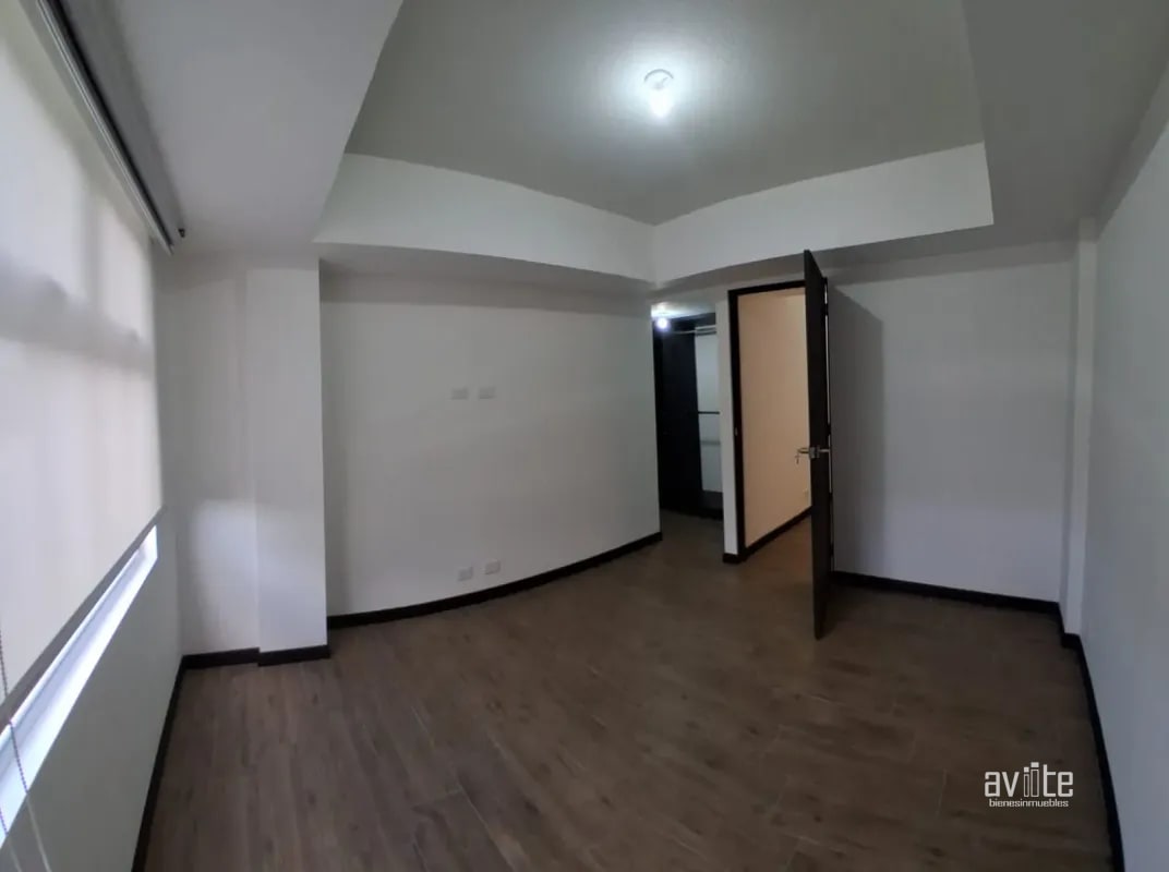 Condado Naranjo, Villa para estrenar Q1,850,000 más impuestos negociable - 5