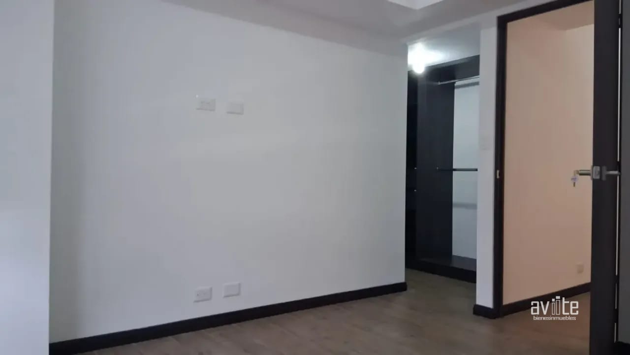 Condado Naranjo, Villa para estrenar Q1,850,000 más impuestos negociable — Apartamento en Venta en Condado Naranjo, Zona 4 Mixco, Guatemala, Ciudad — foto 7 de 7