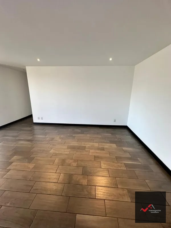 APARTAMENTO EN RENTA EN ZONA 10, EDIFICIO VERONA - 12