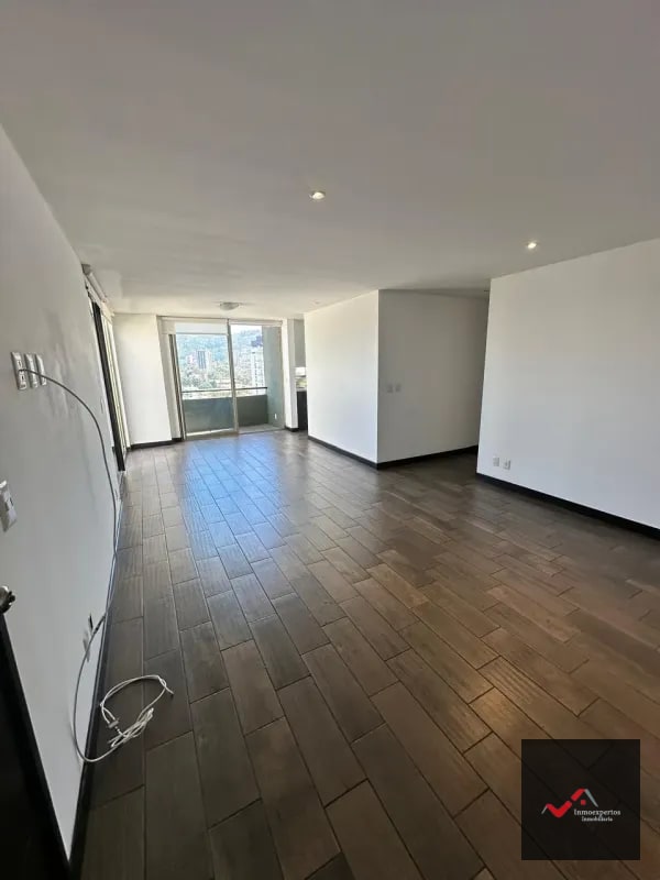 APARTAMENTO EN RENTA EN ZONA 10, EDIFICIO VERONA - 11
