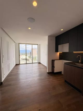 Lindo apartamento en alquiler zona 10 — Apartamento en Alquiler en Atarah, Zona 10, Guatemala, Ciudad — miniatura 10 de 13