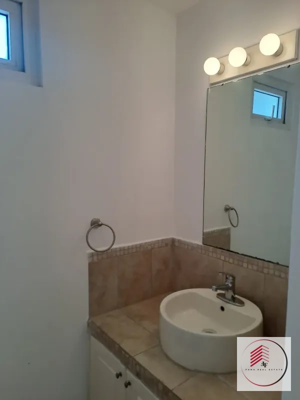 Alquiler de apartamento en zona 15 Vista Hermosa a 2 a dos cuadras de Boulevard Vista Hermosa atras de campero - 12
