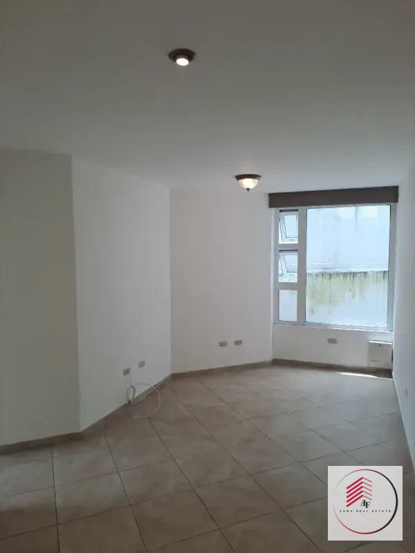 Alquiler de apartamento en zona 15 Vista Hermosa a 2 a dos cuadras de Boulevard Vista Hermosa atras de campero — Apartamento en Alquiler en Zona 15, Guatemala, Ciudad — foto 8 de 17
