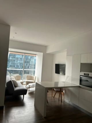 Renta Apartamento amueblado AVIA zona 10 — Apartamento en Alquiler en Avia, Zona 10, Guatemala, Ciudad — miniatura 1 de 6