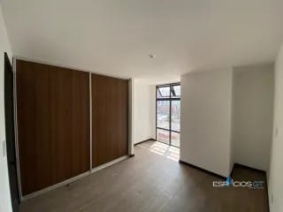 VENTA DE APARTAMENTO Z.10 2/D EDIFICIO IQ10 — Apartamento en Venta en Zona 10, Guatemala, Ciudad — miniatura 4 de 7