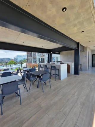 Hermoso apartamento en renta — Apartamento en Alquiler en Meraki Z10, Zona 10, Guatemala, Ciudad — miniatura 3 de 8