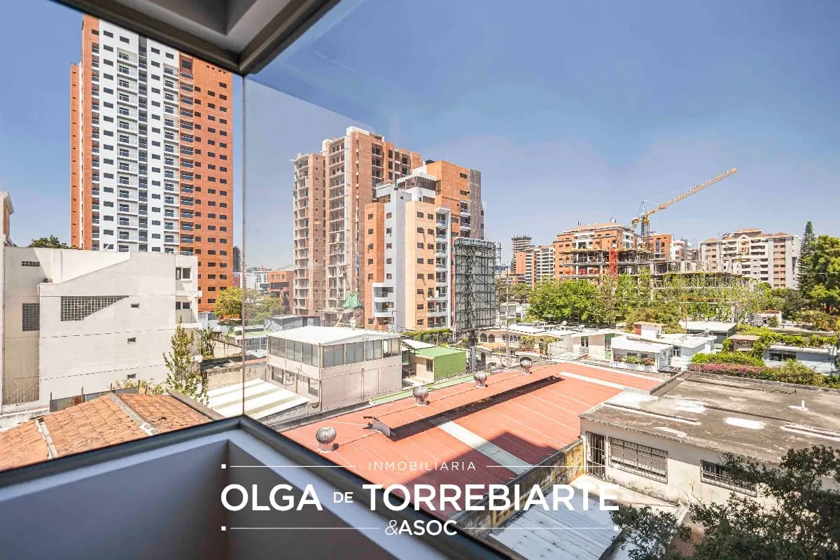Apartamento en Verona, zona 10 — Apartamento en Alquiler en Verona, Zona 10, Guatemala, Ciudad — foto 3 de 12
