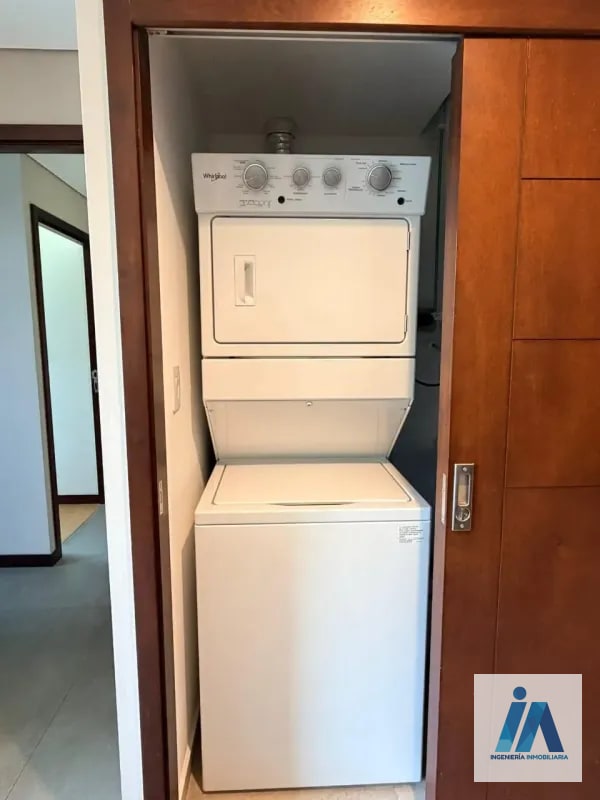 APARTAMENTO AMUEBLADO EN ALQUILER 📍 Reserva 5ta Avenida, Zona 14 - 6