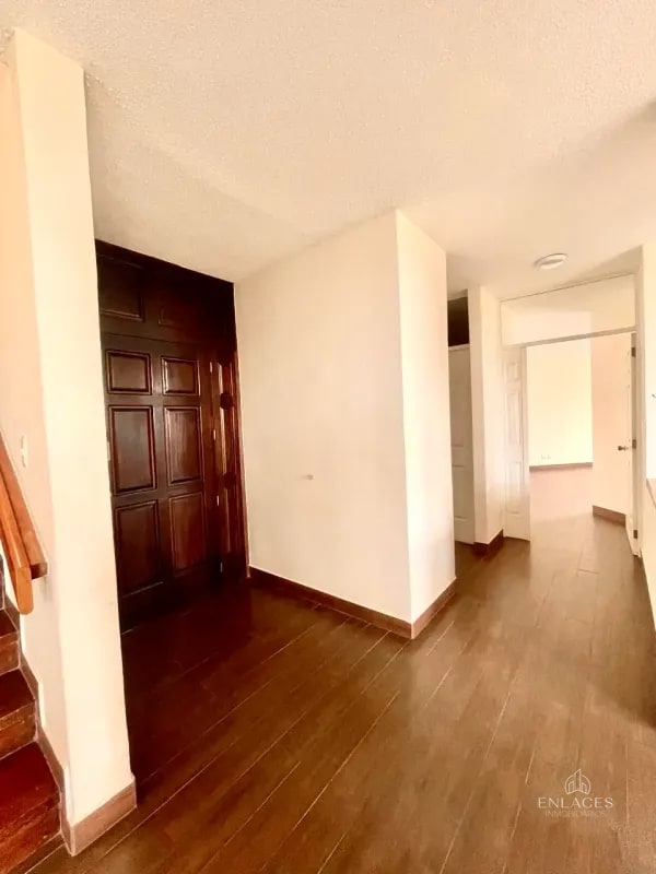 Km 8.3 CAES • Apartamento en Renta • Condominio Maderos - 2