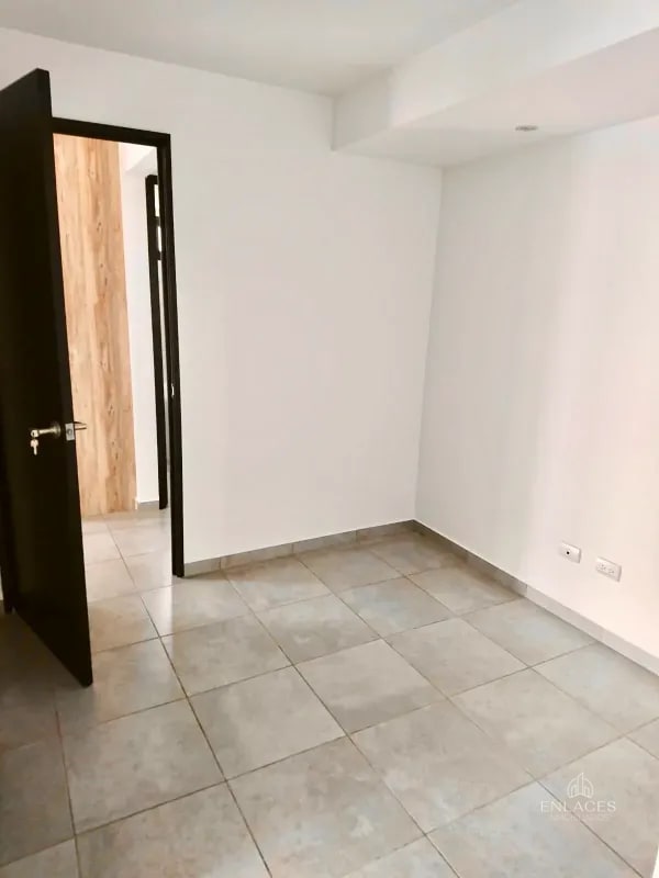 Zona 11 • Apartamento en Renta • Edificio Mariscal Uno Uno - 6
