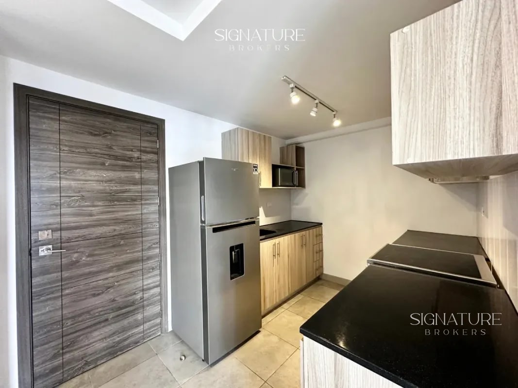 Apartamento renta- Modra Yurrita, Zona 14 - 1