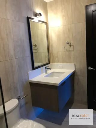 En renta apartamento amueblado en el Edificio Santa Ines: — Apartamento en Alquiler en Santa Inés, Zona 14, Guatemala, Ciudad — miniatura 8 de 17