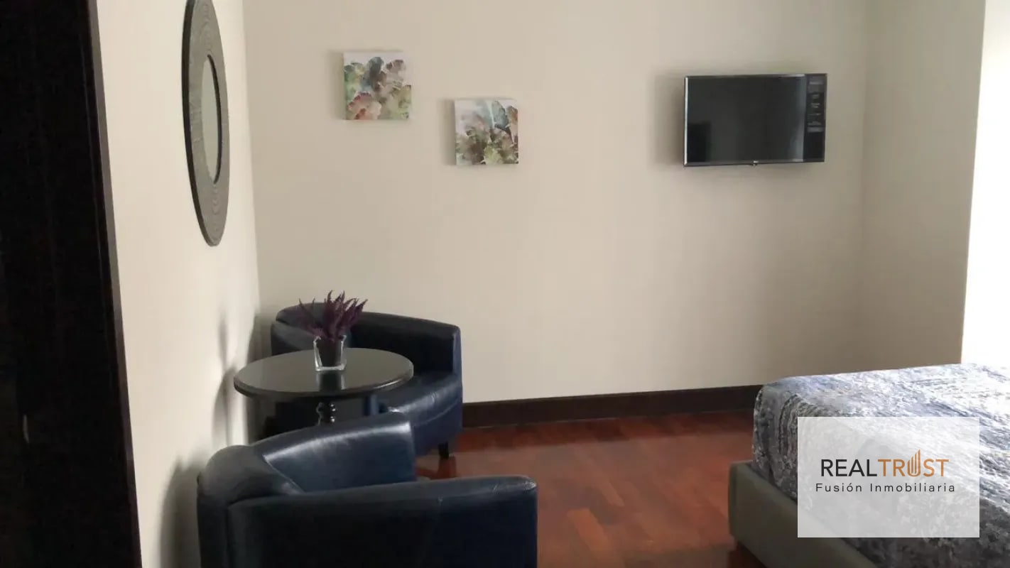 En renta apartamento amueblado en el Edificio Santa Ines: - 7