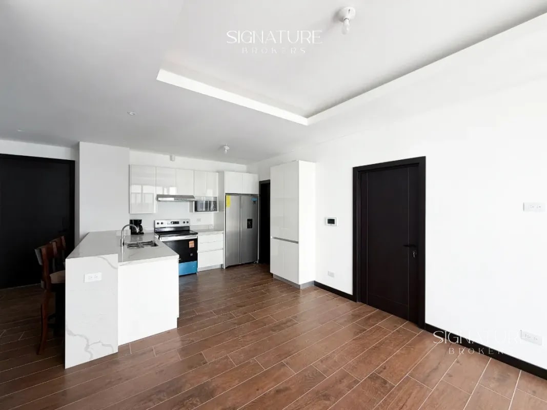 Apartamento en Renta – Lirios IV de Cayala Z.16 - 1
