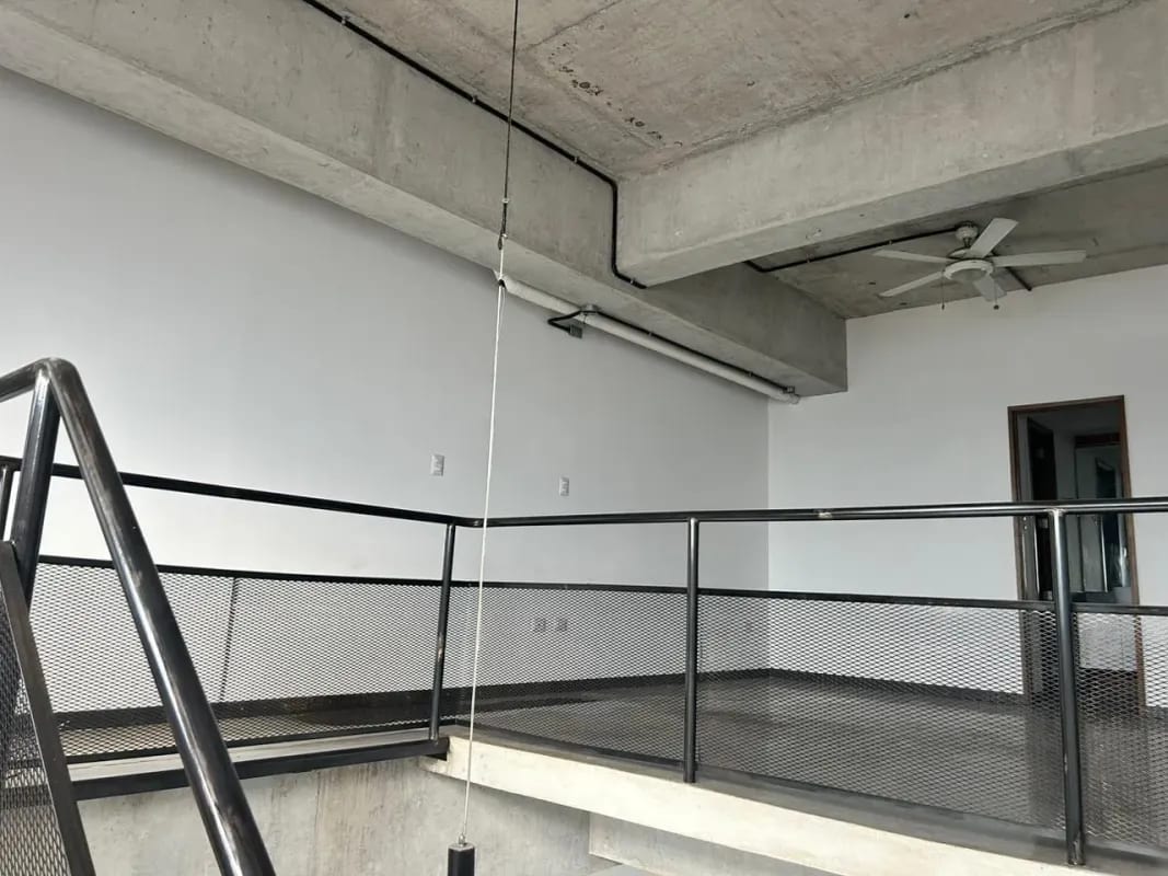 Apartamento en Zona 4 — Apartamento en Alquiler en Zona 4, Guatemala, Ciudad — foto 5 de 7