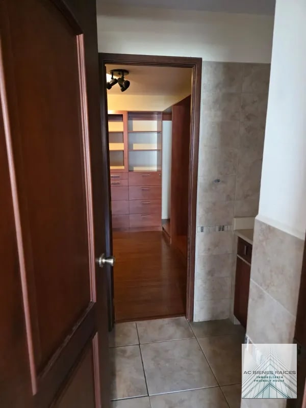 Vivaldi apartamento amplio de 2 habitaciones remodelado - 4