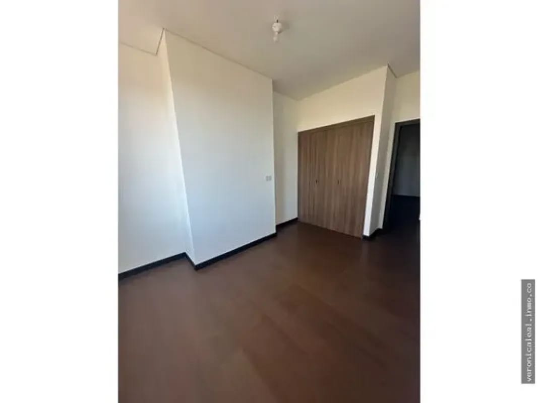 Nogales de Cayala zona 16 apartamento en renta — Apartamento en Alquiler en Zona 16, Guatemala, Ciudad — foto 9 de 17