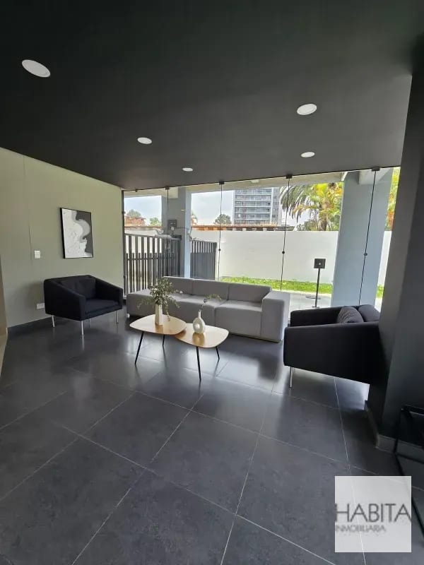Apartamento en Zona 13 – Avenida Las Américas — Apartamento en Alquiler en Zona 13, Guatemala, Ciudad — foto 3 de 12