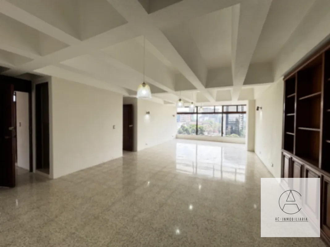 Apartamento en renta en Edificio Reforma Obelisco - 1