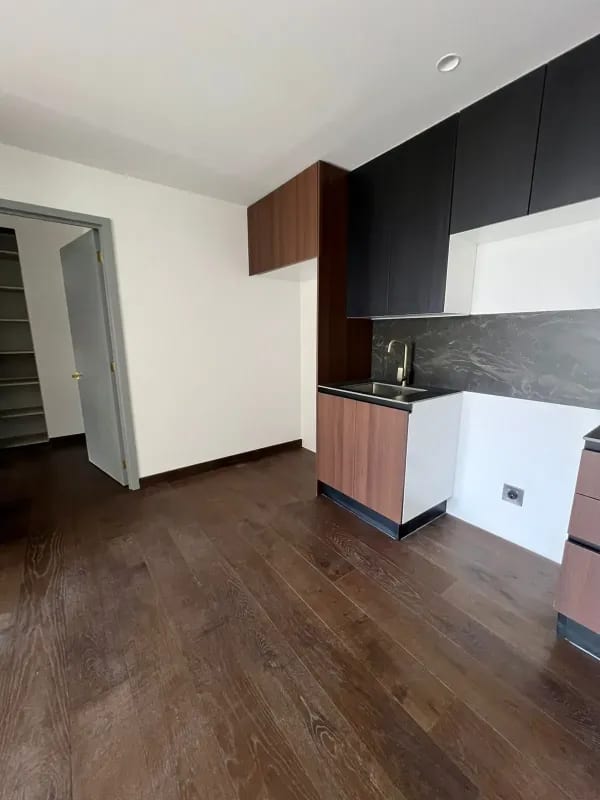 ATARAH /APARTAMENTO EN RENTA DE 2 HABITACIONES Y 1 PARQUEO — Apartamento en Alquiler en Atarah, Zona 10, Guatemala, Ciudad — foto 17 de 17