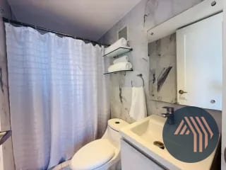ALQUILER DE APARTAMENTO TIPO LOFT AMUEBLADO - ADAMANT, ZONA 15 — Apartamento en Alquiler en Adamant, Zona 15, Guatemala, Ciudad — miniatura 7 de 9