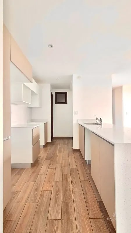Zona 15 • Apartamento en Renta • Edificio Parque 15 - 12