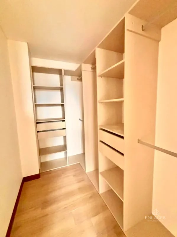 Zona 10 • Apartamento Nuevo en Venta • Edificio Ferré Diez - 8