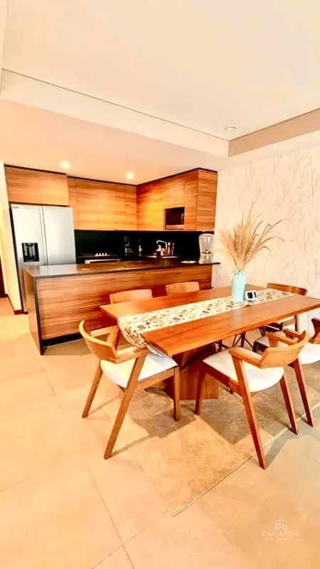 Zona 14 • Apartamento Amueblado en Renta • Reserva 5ta Avenida - 12